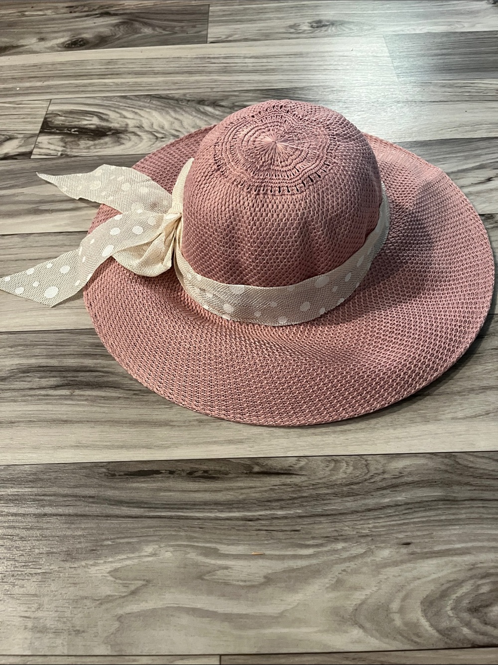 💕 2/$15 Ladies Dusty Rose Sunhat w/Cream Polka Dot Bow